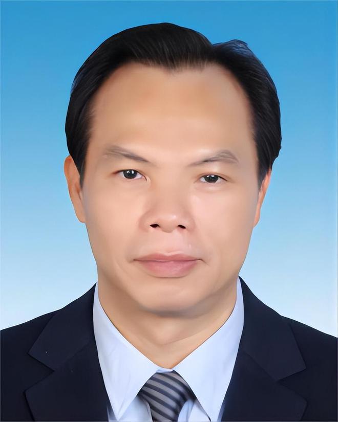 多维度审视观点阐述