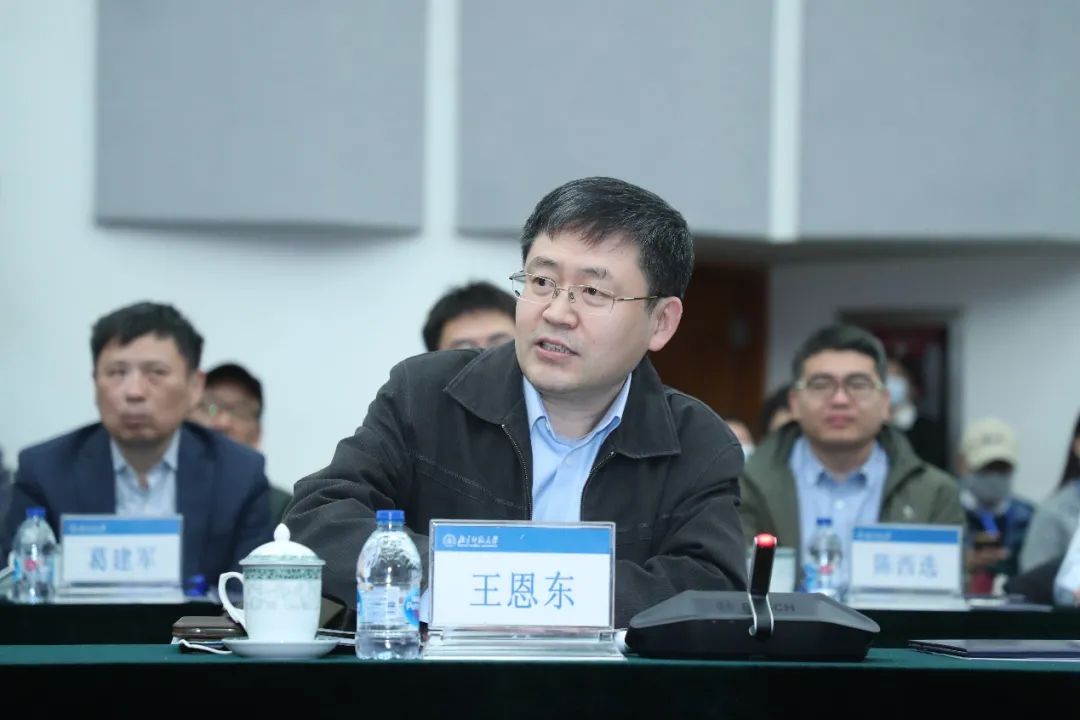 奉仕超最新,奉仕超最新，科技前沿的焦点人物